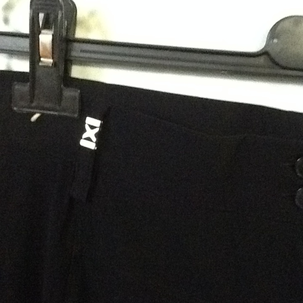 Trousers - Picture 2 of 6